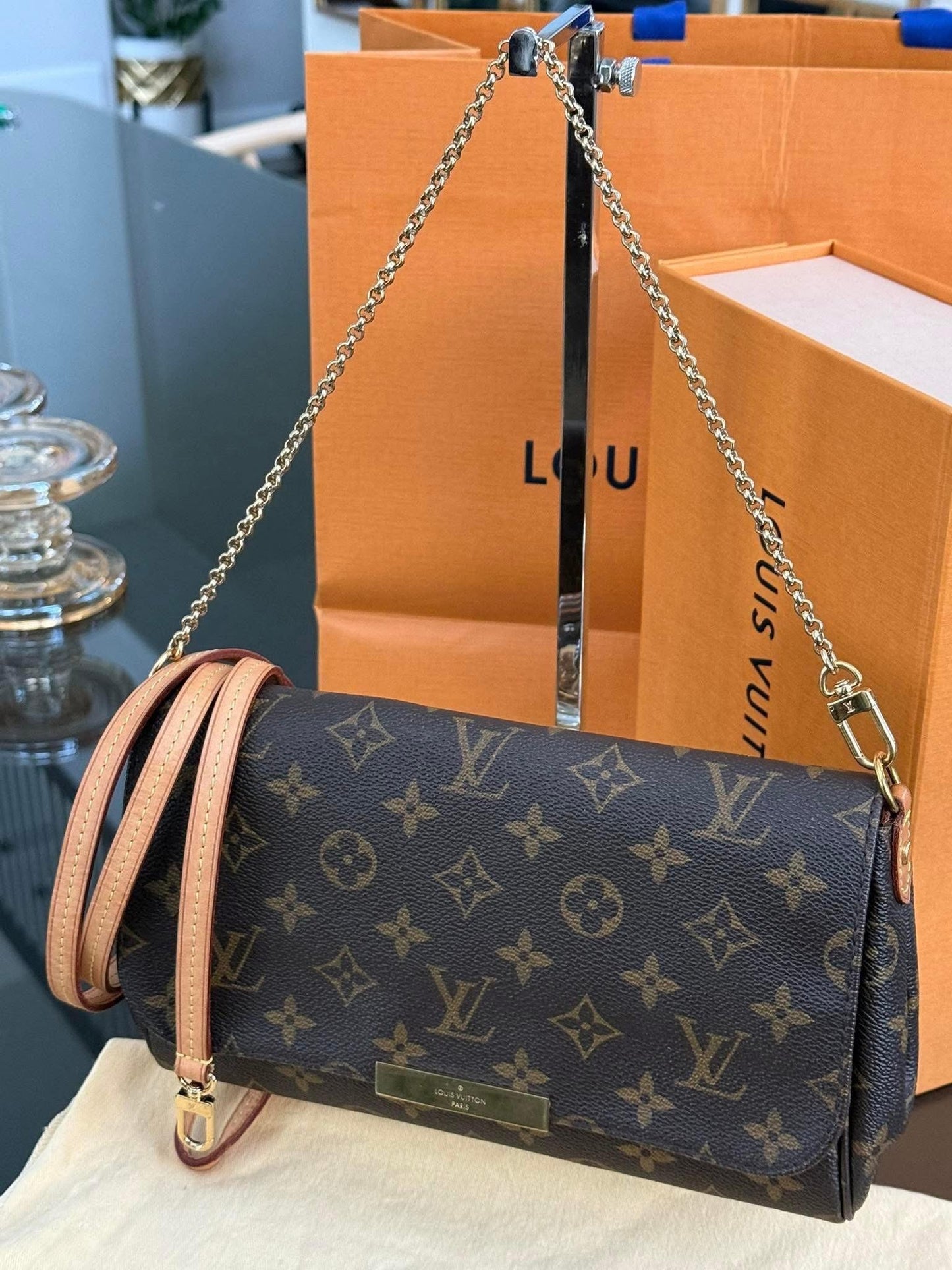 Favorite MM in Monogram with Dustbag, Box and Paper Bag -🗓️ Year: 2018