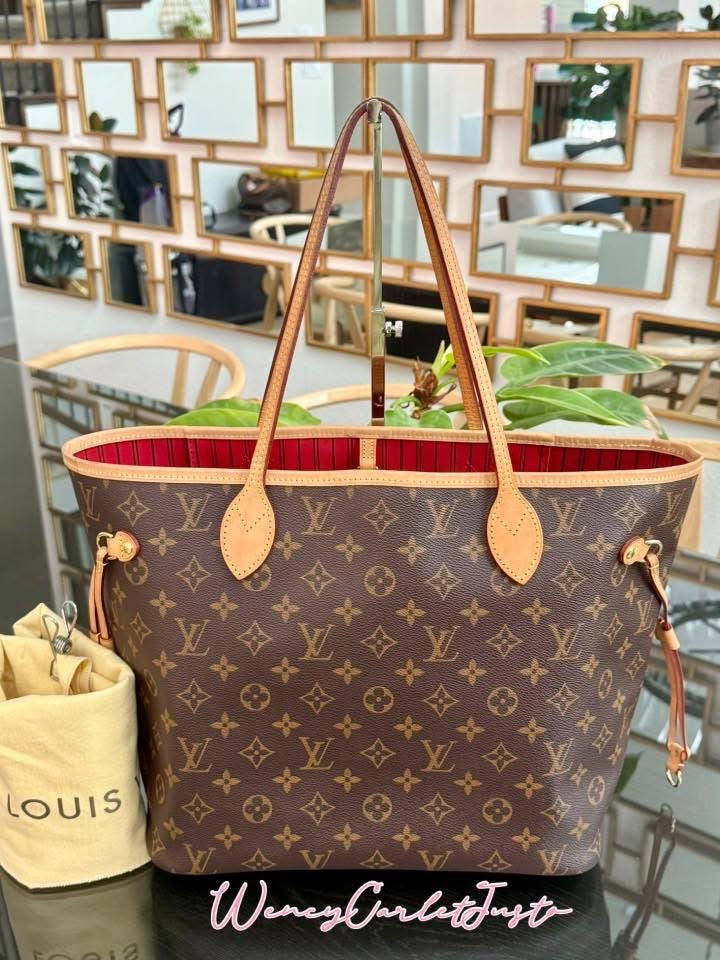 Neverfull MM Monogram in Cerise with Dustbag -🗓️ Microchip