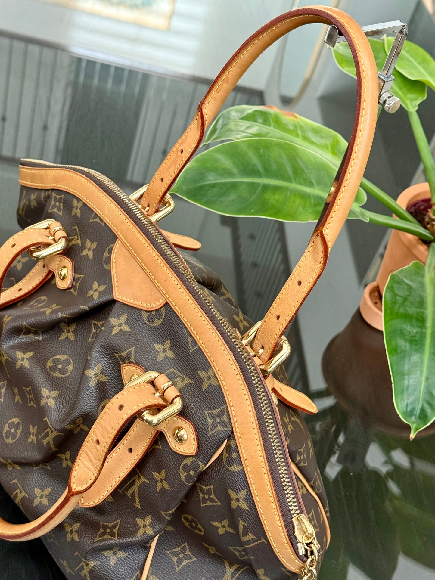 🌺 Tivoli GM in Monogram - 🗓️ Year: 2008