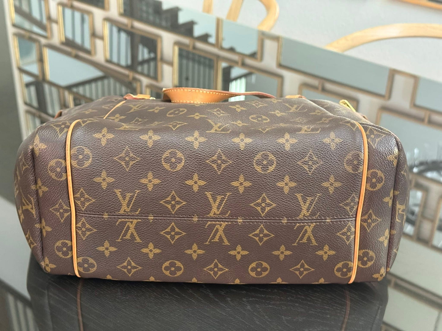 Totally MM in Monogram with Dustbag and Insert Organizer 📅 Year: 2010