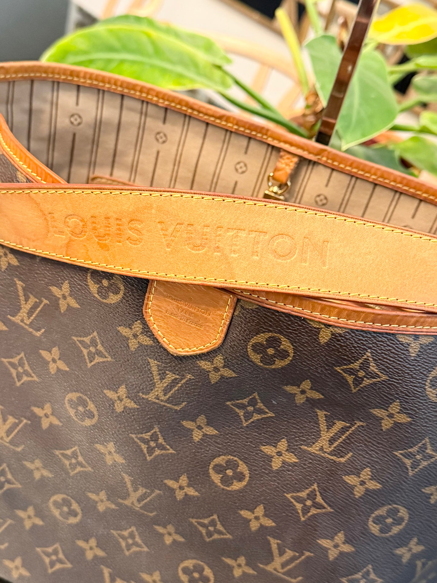 Delightful PM with Dustbag 📅 Year: 2012