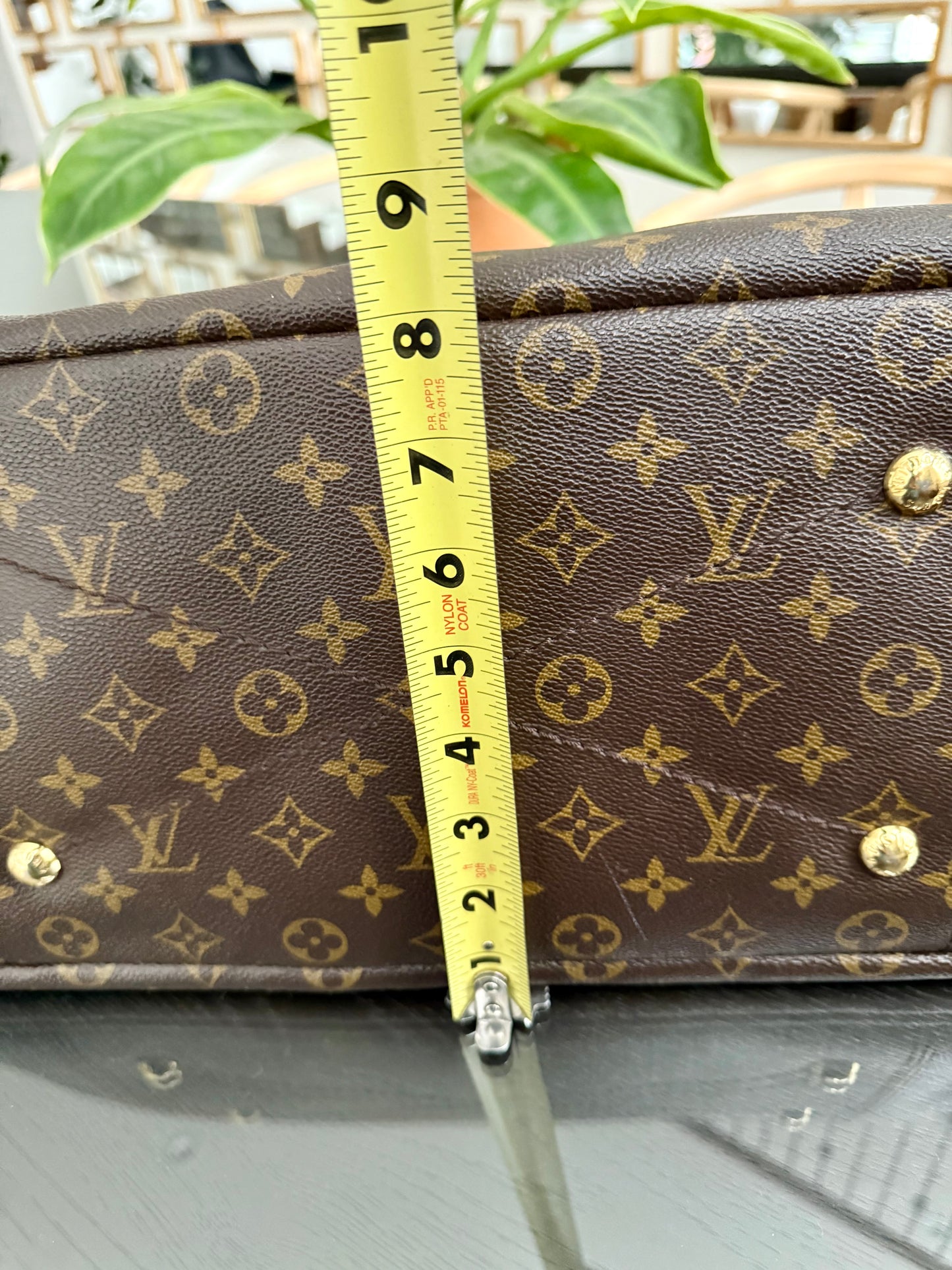 Artsy MM with Dustbag and Insert Organizer - 📅 Year: 2011