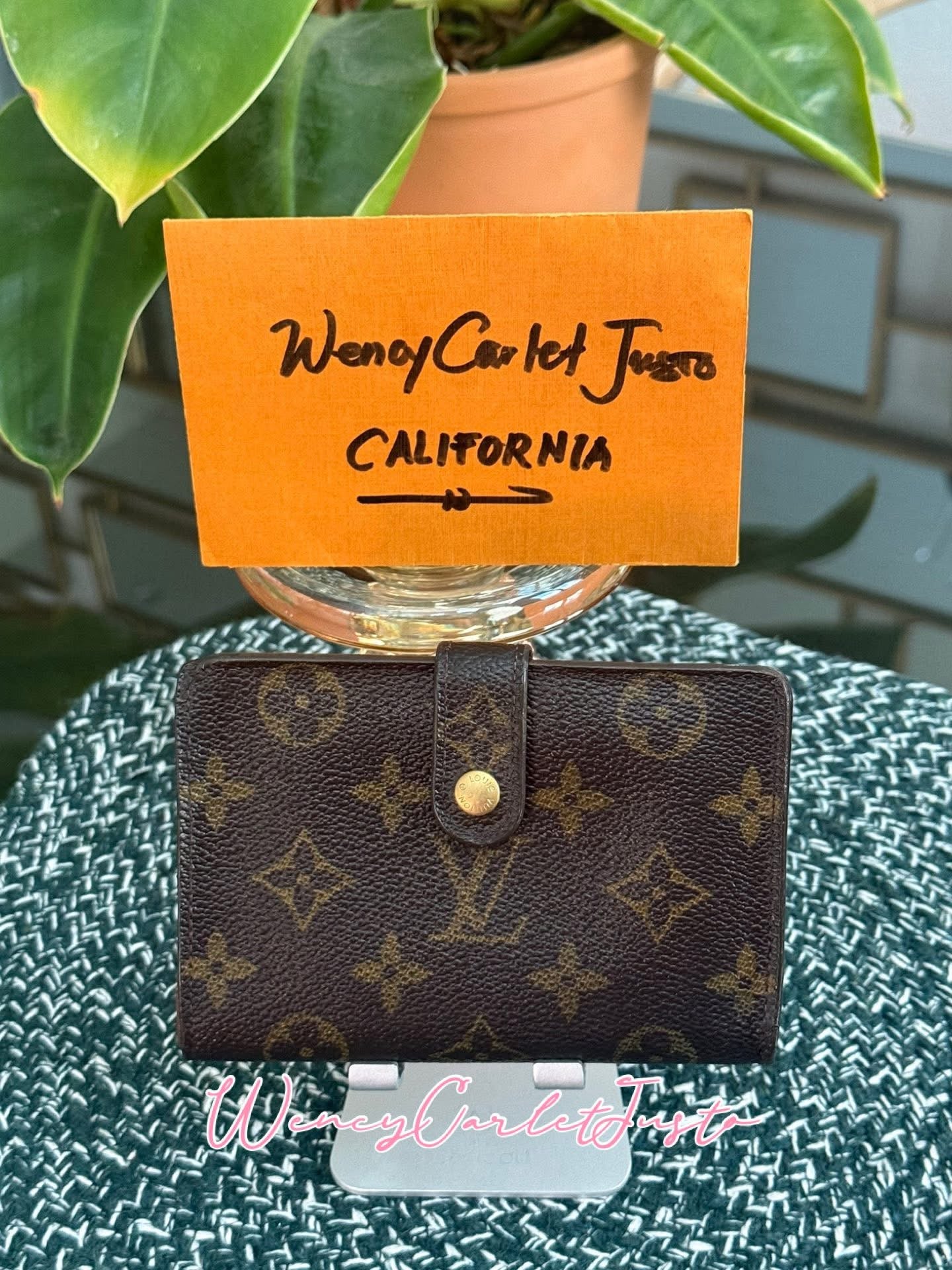 Kisslock Wallet in Monogram 🗓️ Year: 2000