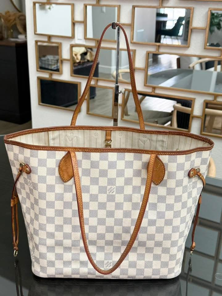 Neverfull MM Azur with Insert Organizer 🌺 📅 Year: 2010
