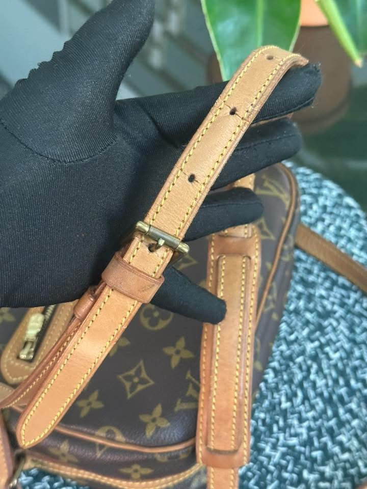 Senlis Crossbody - 🗓️