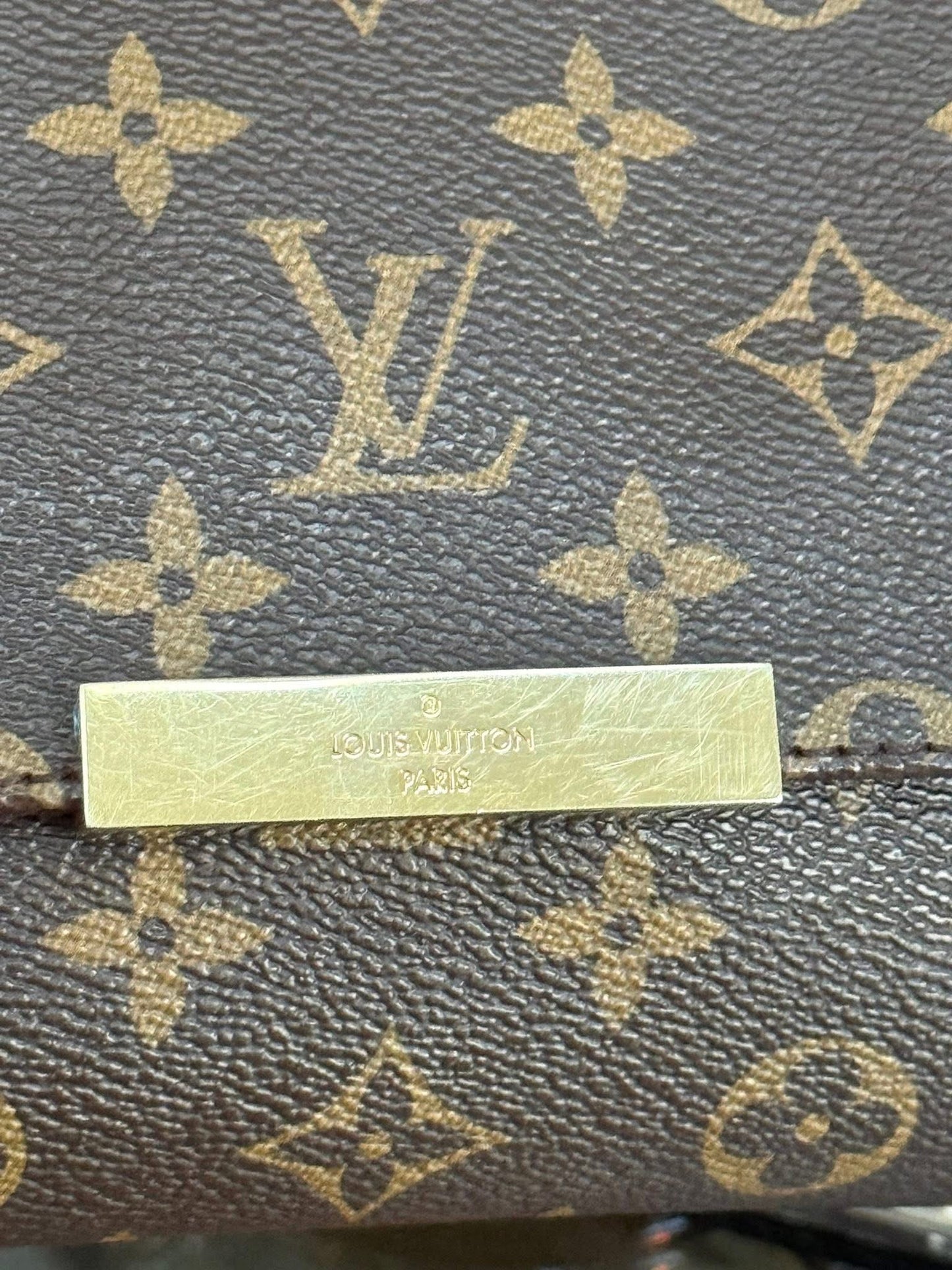 Favorite MM in Monogram with Brandnew Strap, Insert Organizer, Dustbag, Box and Paper bag 🗓️ Year: 2015