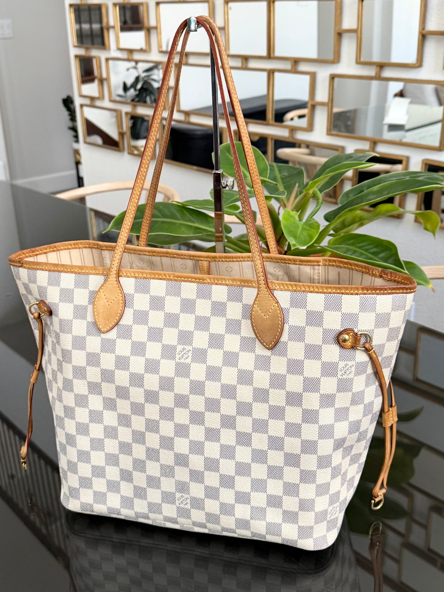 Neverfull MM in Azur with Insert Organizer 🗓️ Year: 2009