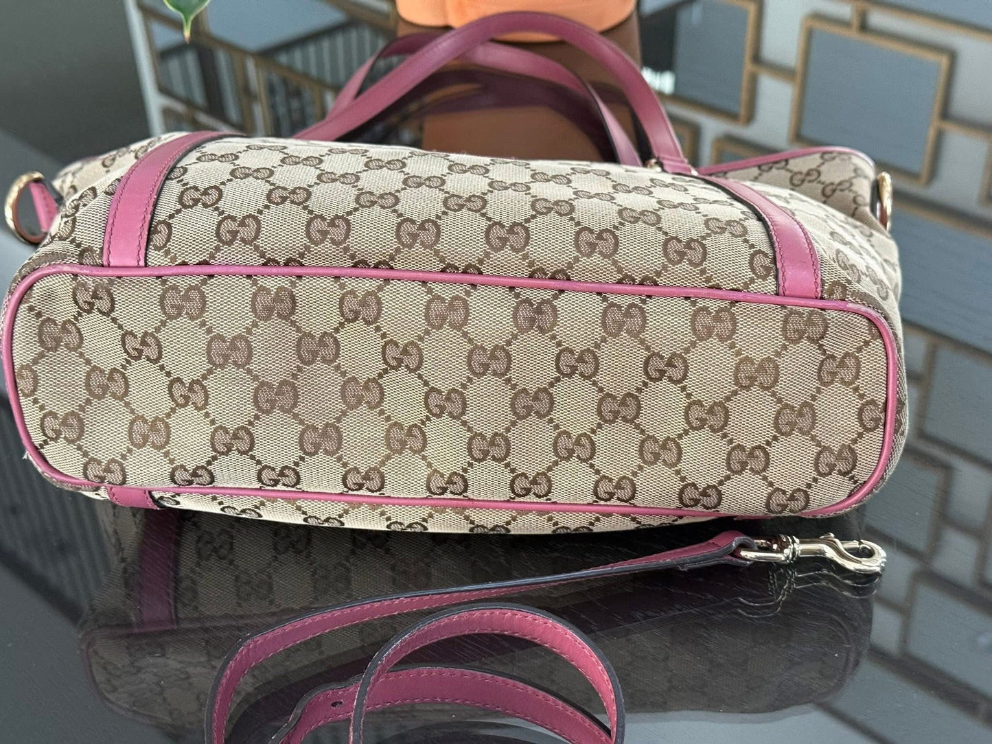 GG Pink Canvas Tote 2 Way Bag with Crossbody Strap 🗓️