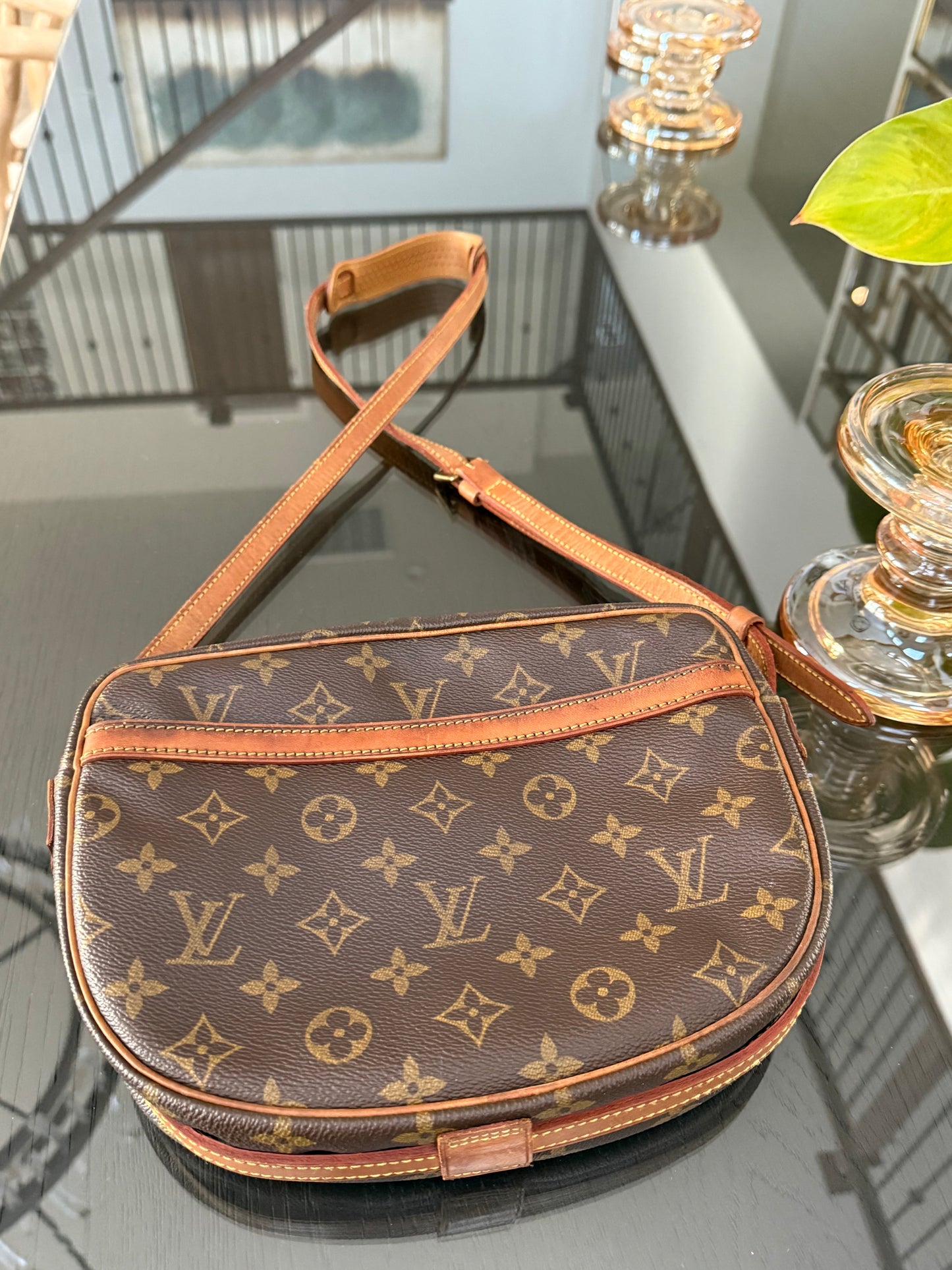 Jeaunefille MM Crossbody -Year: 1990