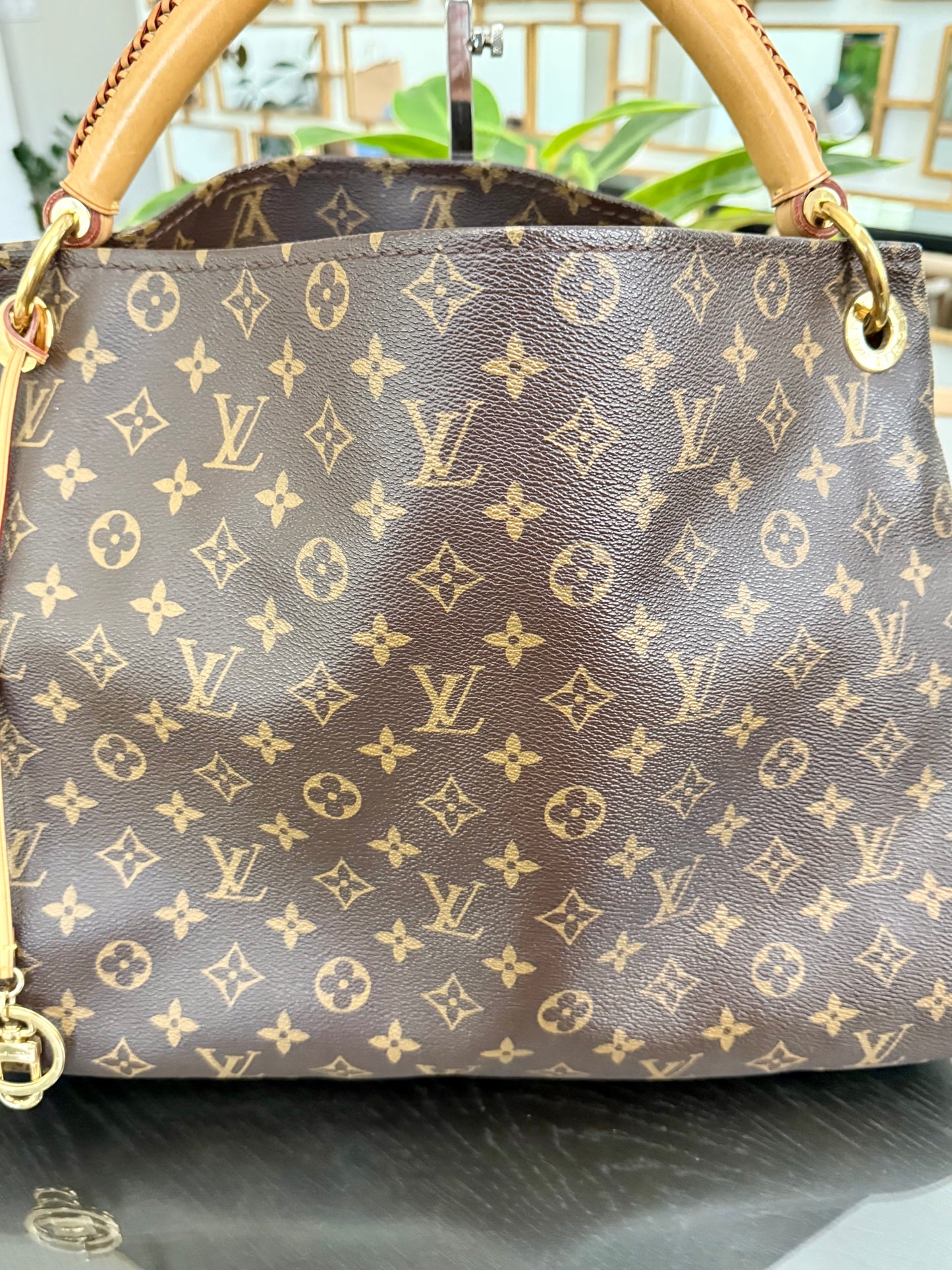 Artsy MM with Dustbag and Insert Organizer - 📅 Year: 2010
