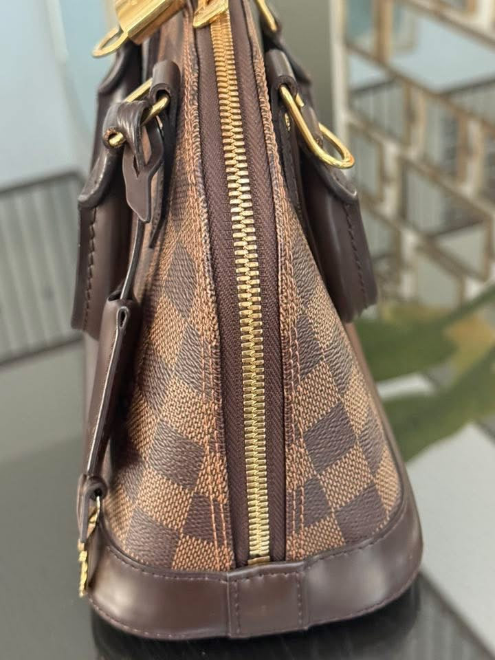 Alma BB in DE with Clochette, Lock 🔐 key, Original Strap, Box Dustbag and Paper bag 🗓️ Year: 2020