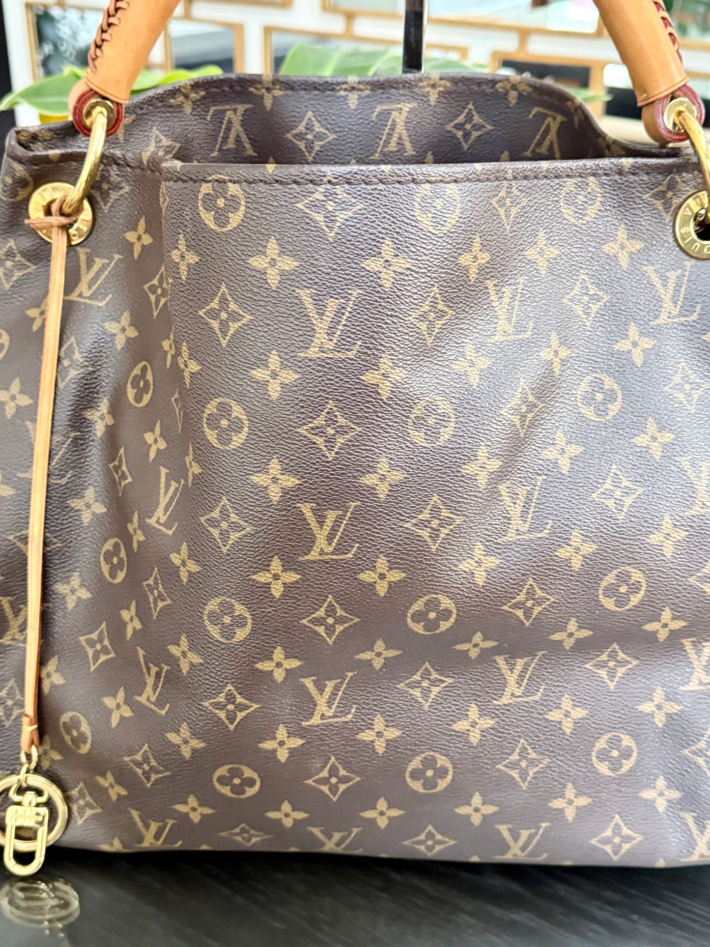 Artsy MM with Dustbag and Insert Organizer - 📅 Year: 2009