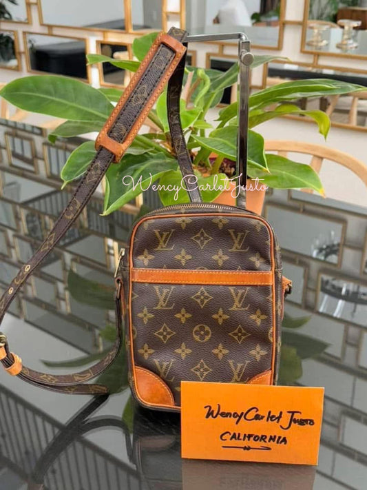 Danube PM Crossbody Bag -🗓️ Year: 1989