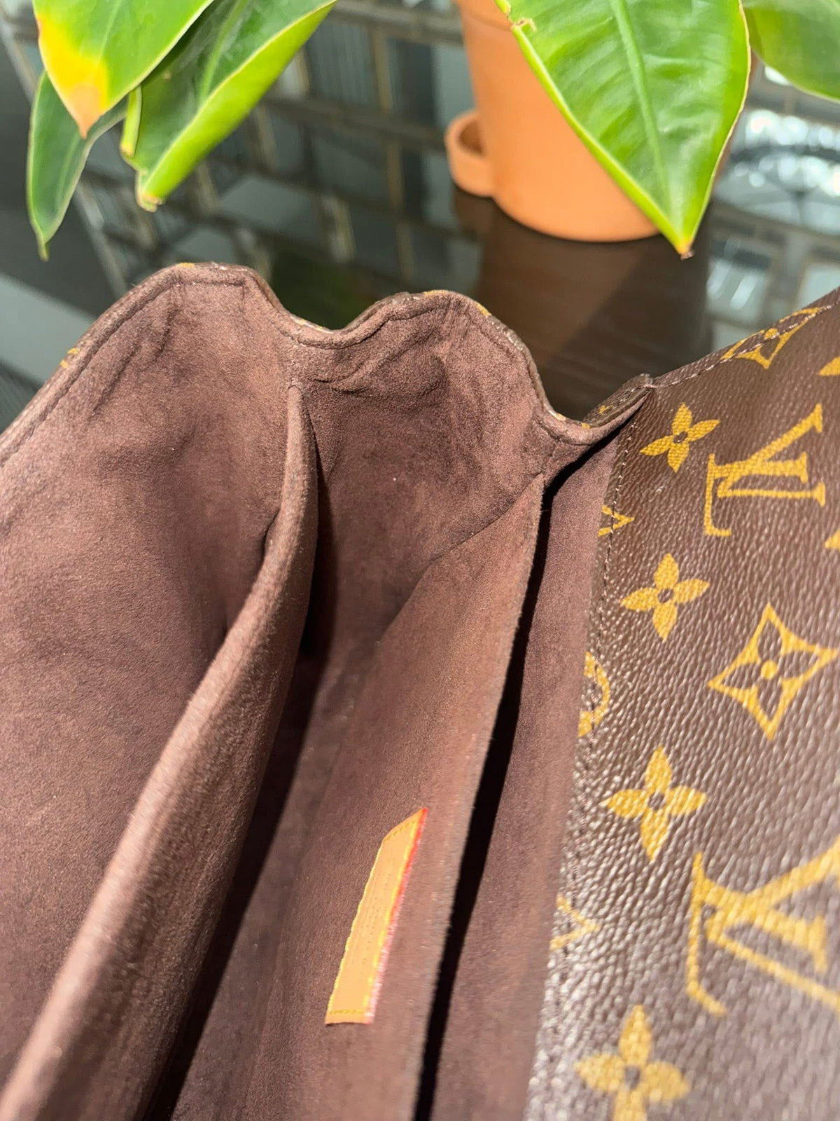 Pochette Metis in Monogram with Original Strap, Box, Dustbag and Paper bag 🗓️ Year 2017
