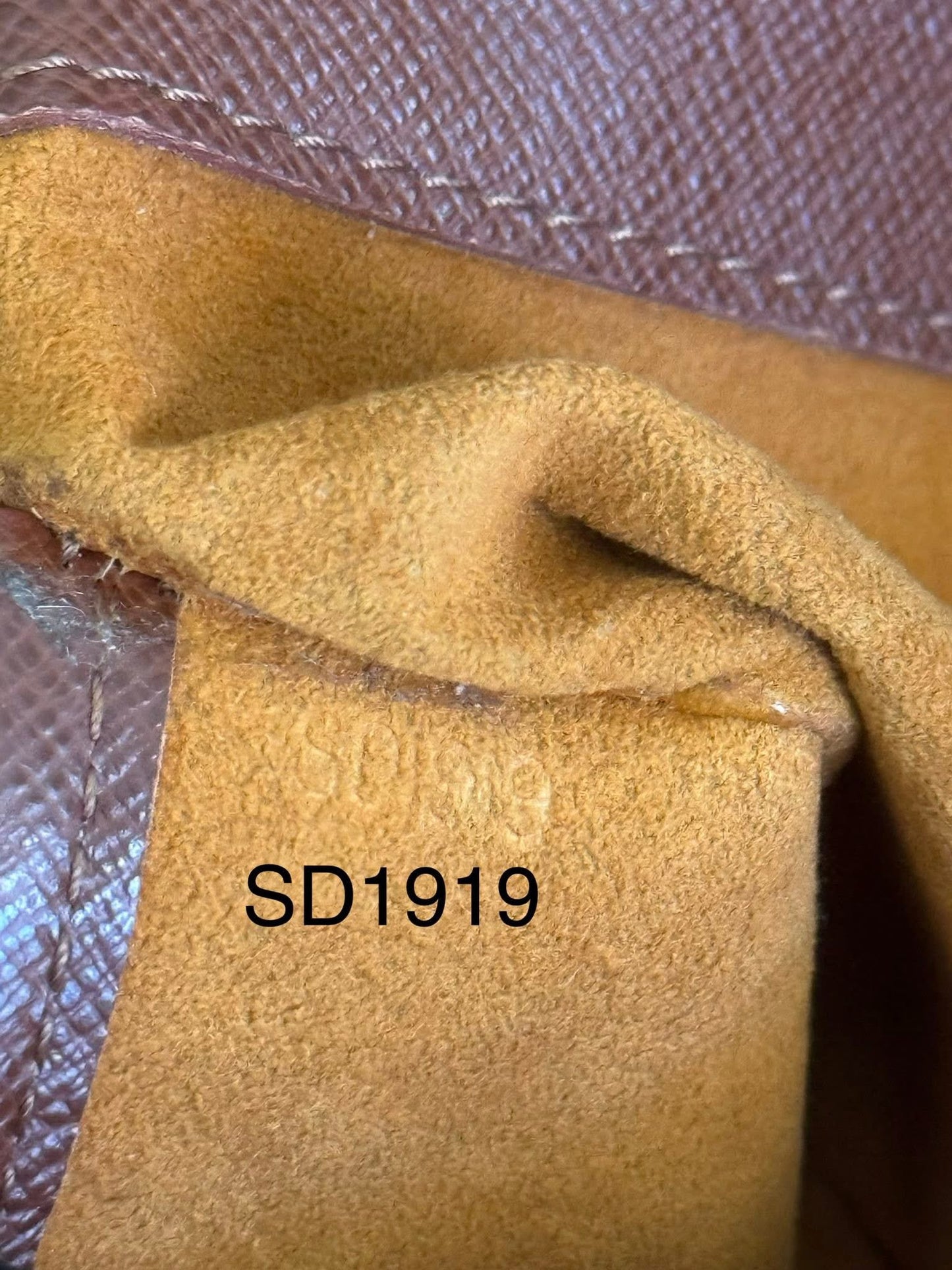 Monogram Musette Tango Shoulder Bag 📅 Year 1999