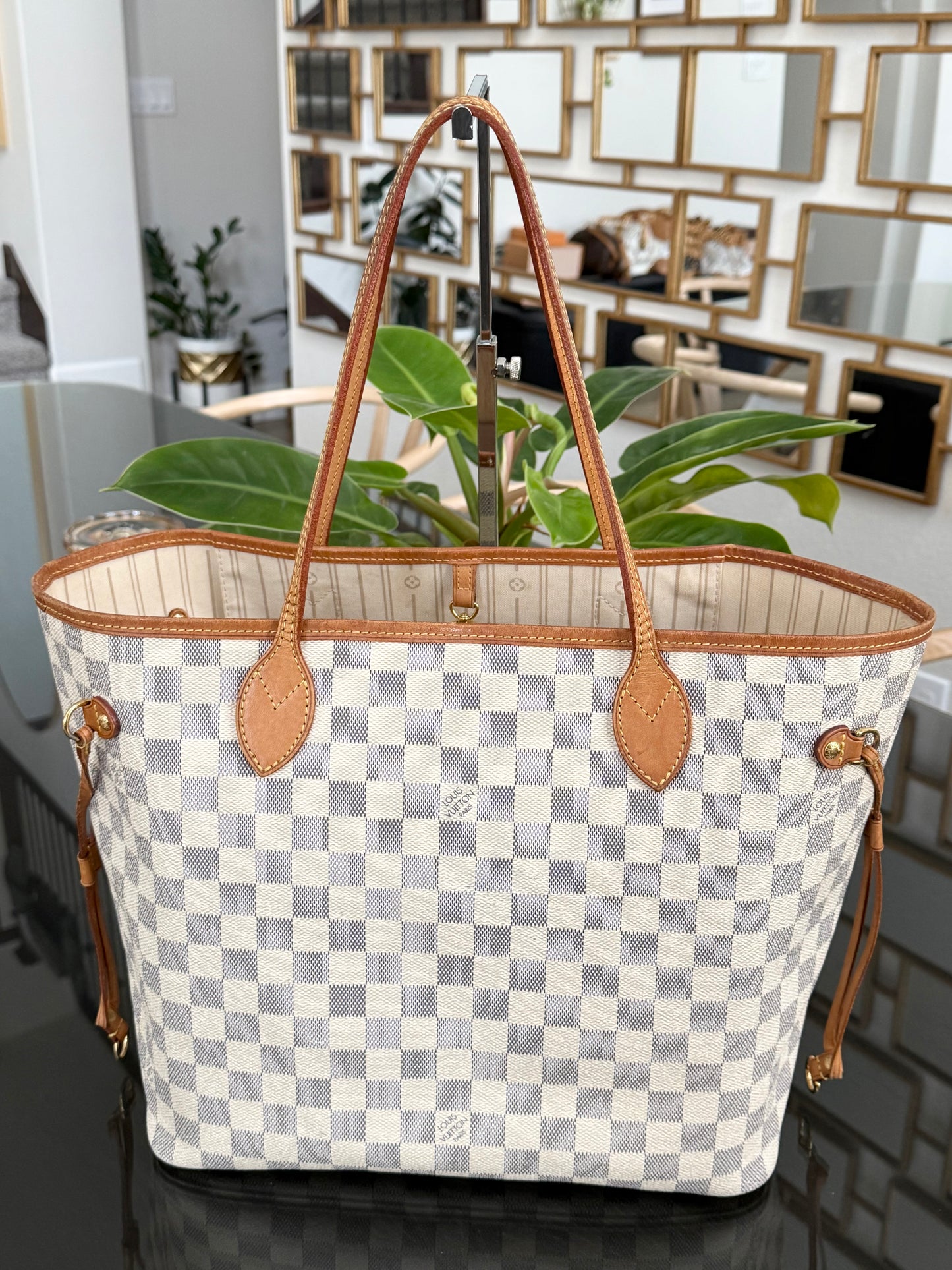 Neverfull MM Azur w/ Dustbag 
🗓️ Year: 2012