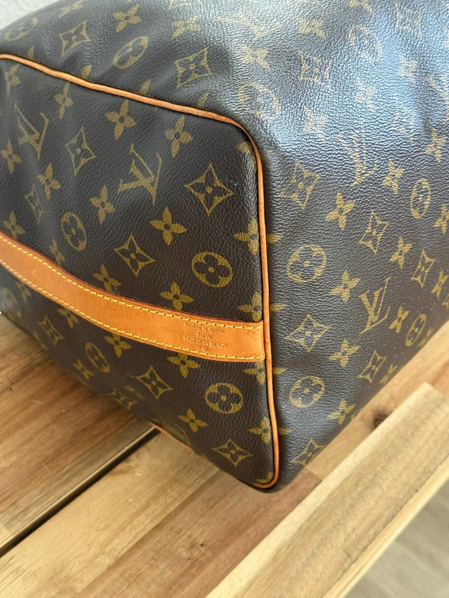 Keepall 50 Bandoulier with Luggage Tag and Poignet 📅 Year: 1995