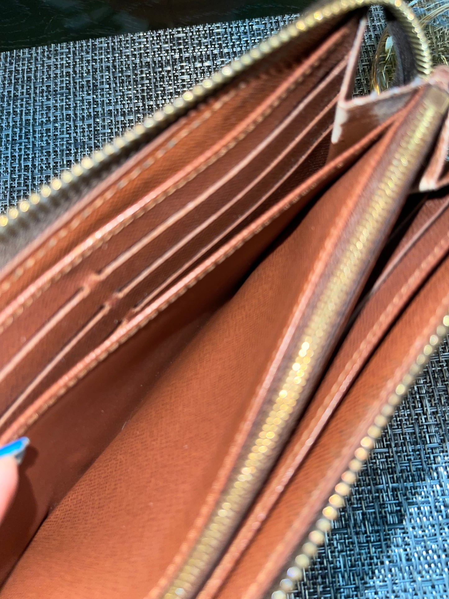 Monogram Astrid Wallet w/ generic wrist strap - 📅 Year: 2008