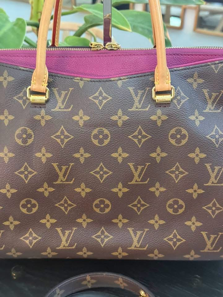 Pallas MM Purple Tote with Original Strap, Dustbag and Insert Organizer 📅 Year 2015
