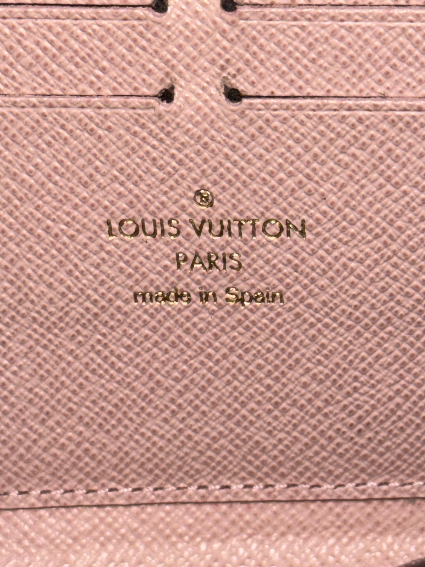 Clemence Wallet DE in Rose Ballerine with Dustbag 🗓️ Year 2018