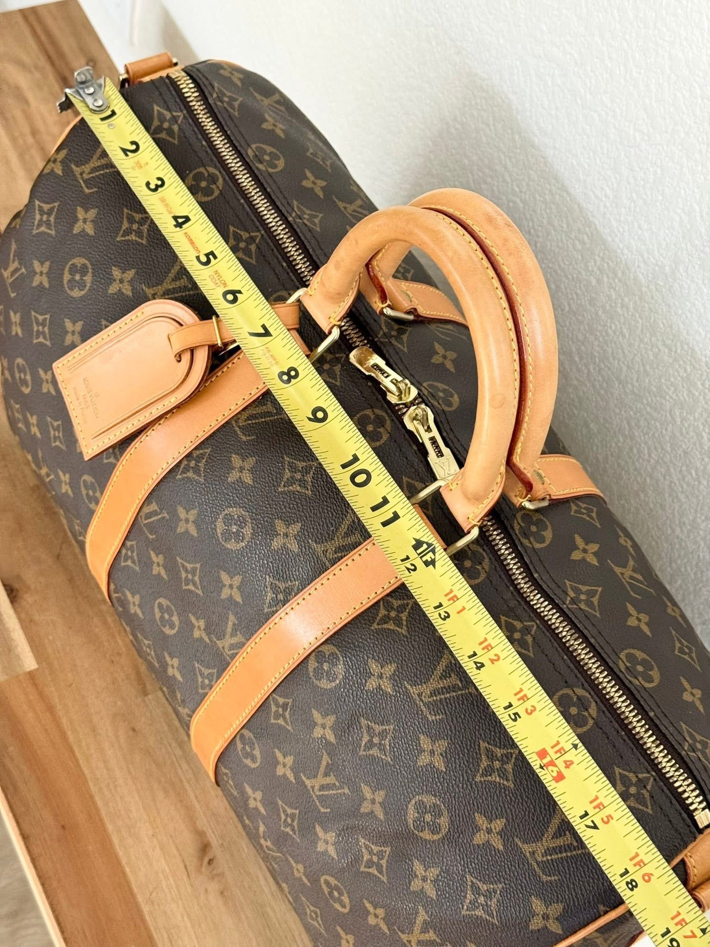 Keepall 45 Bandoulier with Original Strap, Luggage tag and Poignet 📅 Year: 1998