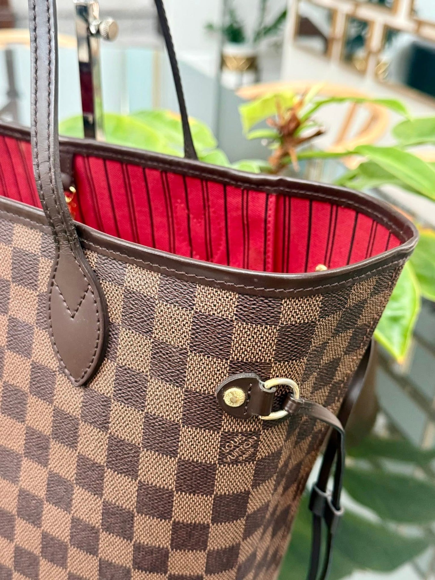 Neverfull MM in DE with Dustbag and Non branded Twilly 📅 Year: 2014