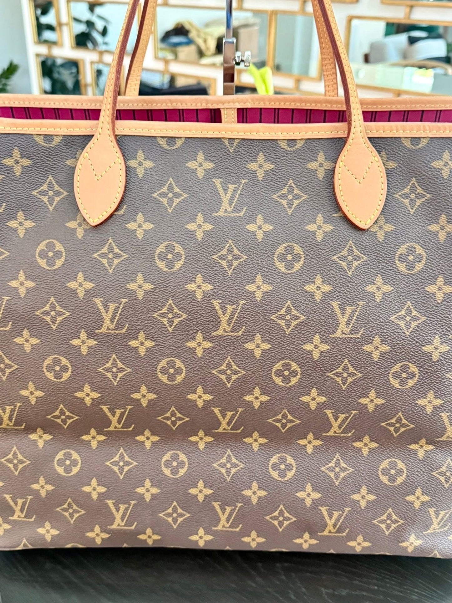 Neverfull GM Monogram in Peony with Dustbag -🗓️ Year 2020