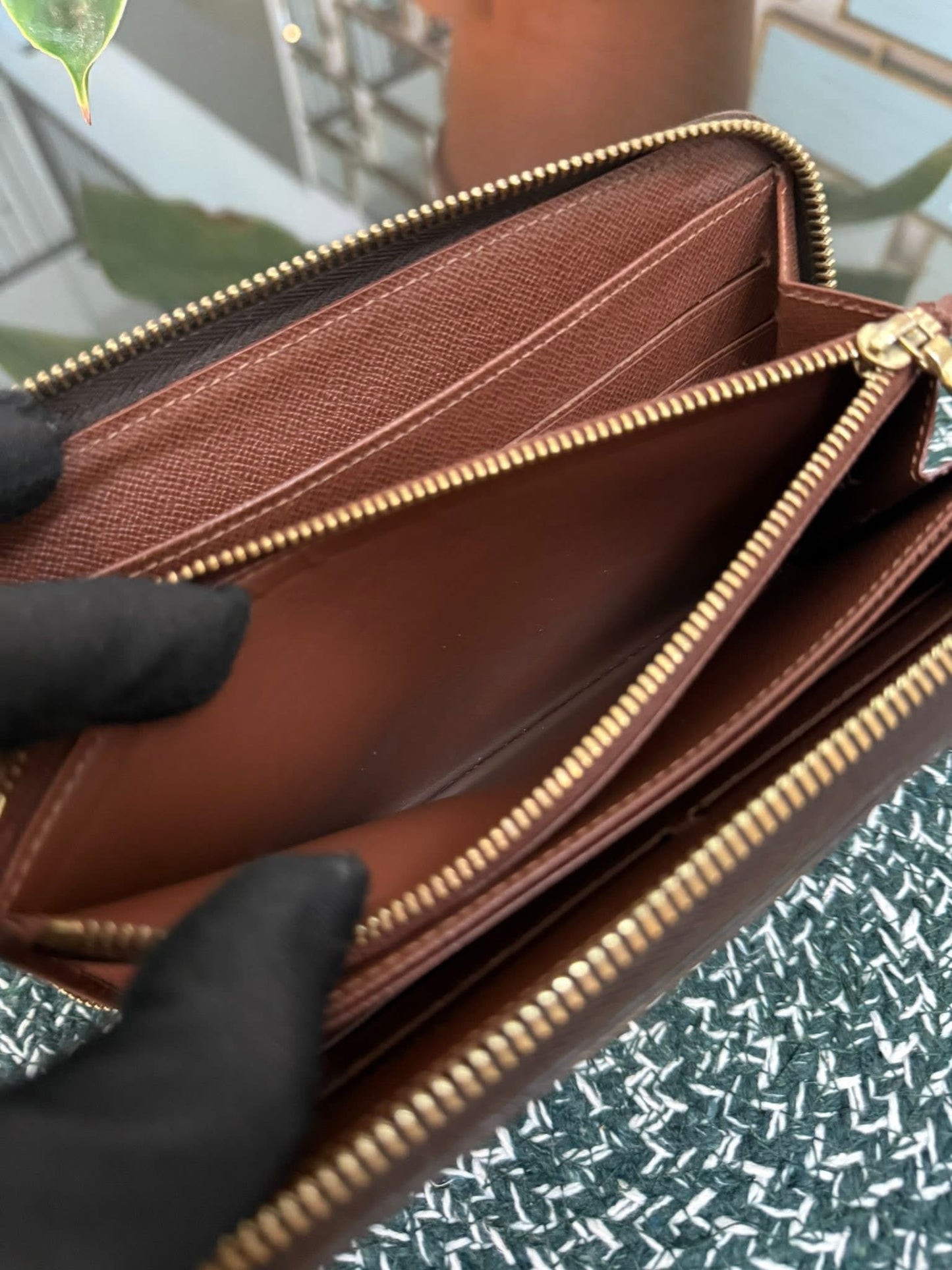 Monogram Zippy Long Wallet with Dustbag 🗓️ Year: 2013