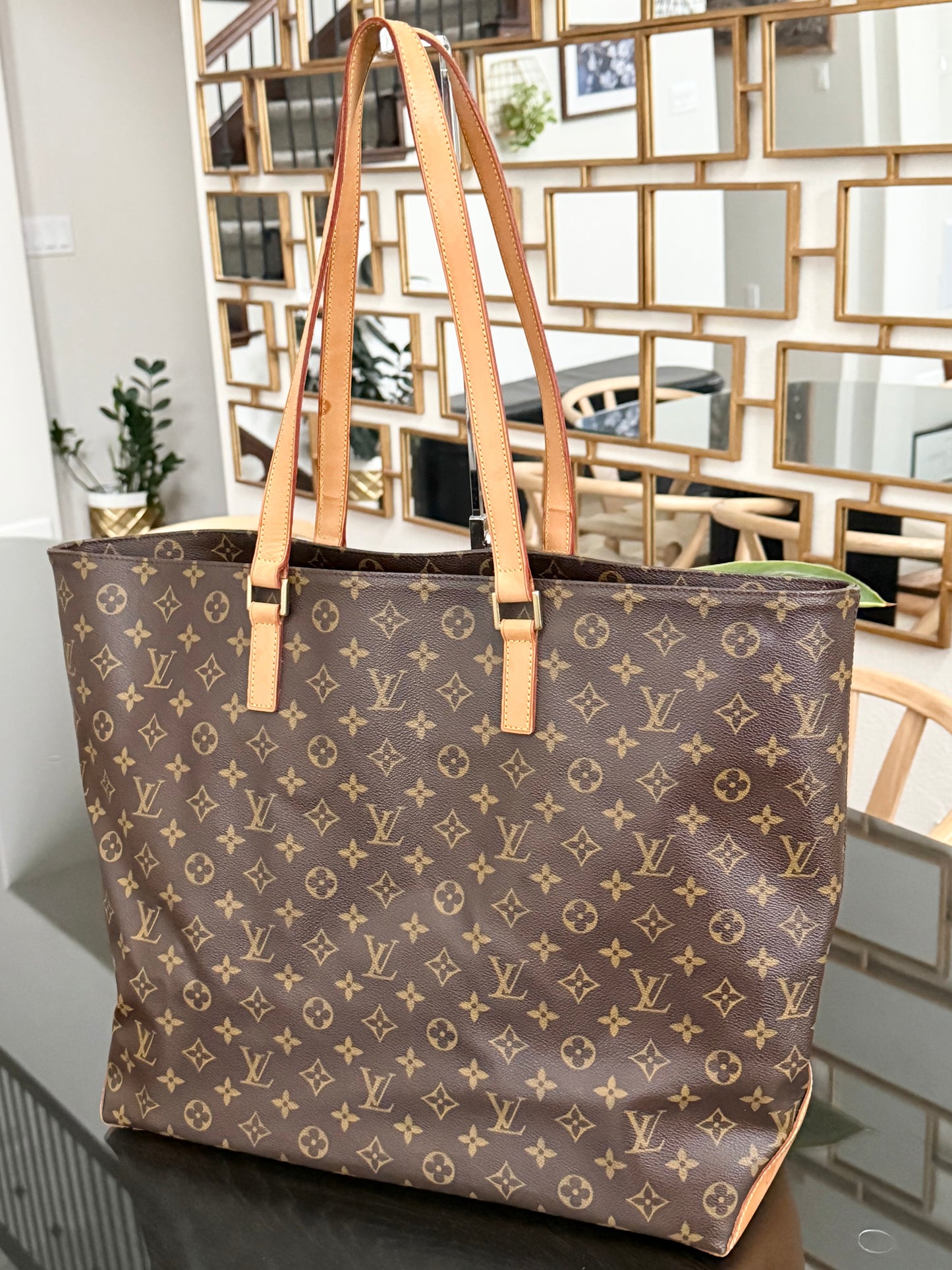 Cabas Alto in Monogram 🗓️ Year: 2002