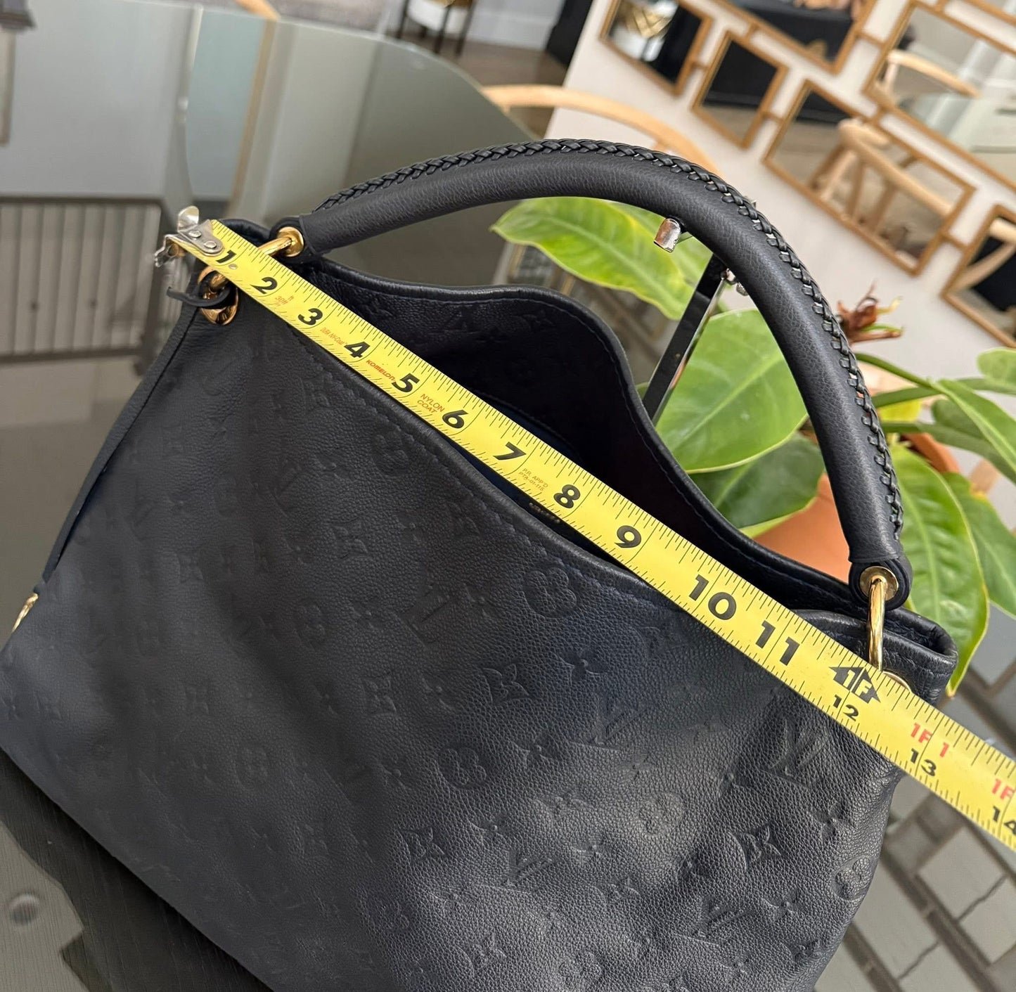 Artsy MM Empriente in Black/ Dark Blue with Dustbag and Insert Organizer 📅 Year: 2012
