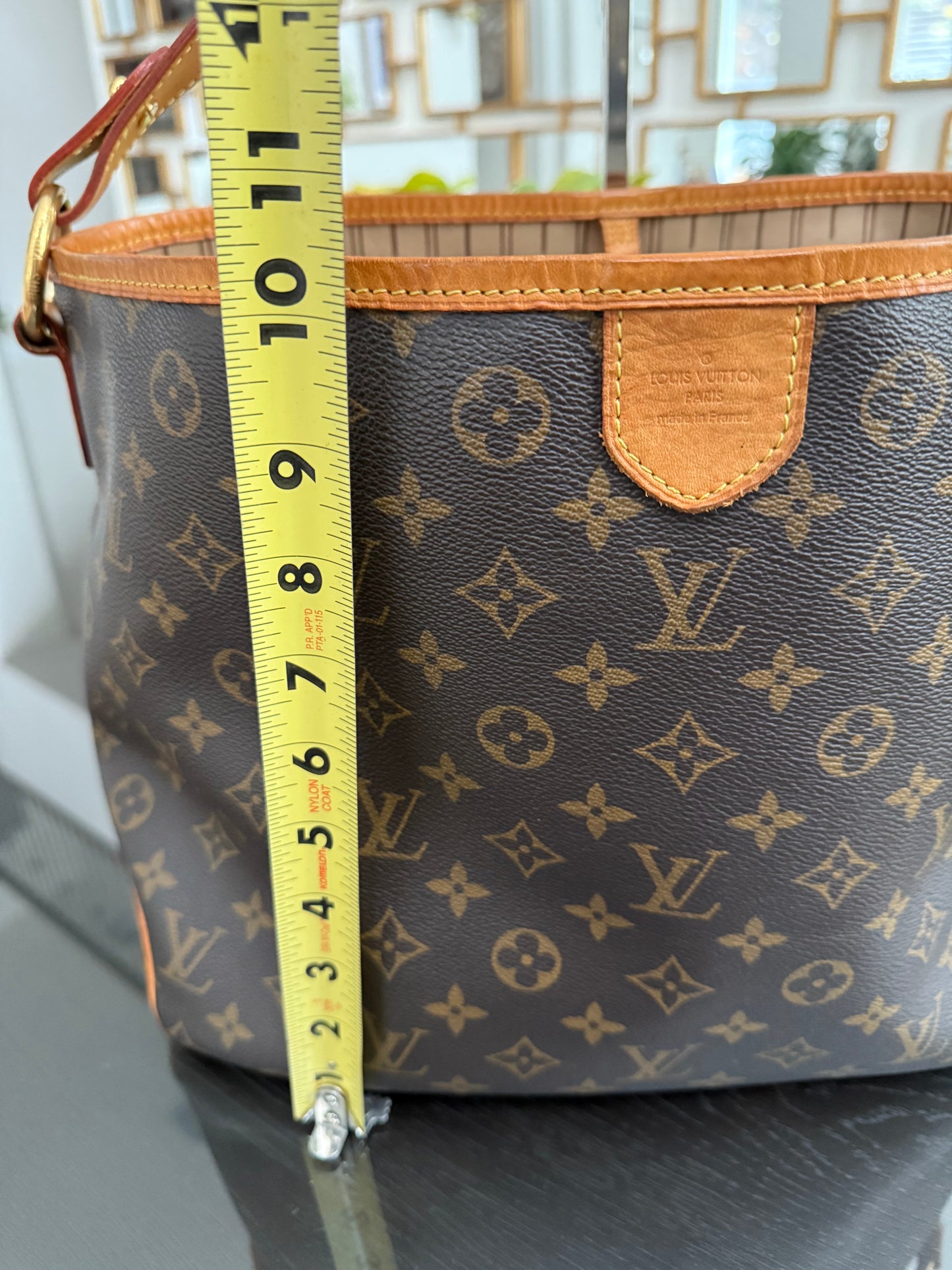 Delightful PM with Dustbag and Insert Organizer 🗓️ Year: 2012