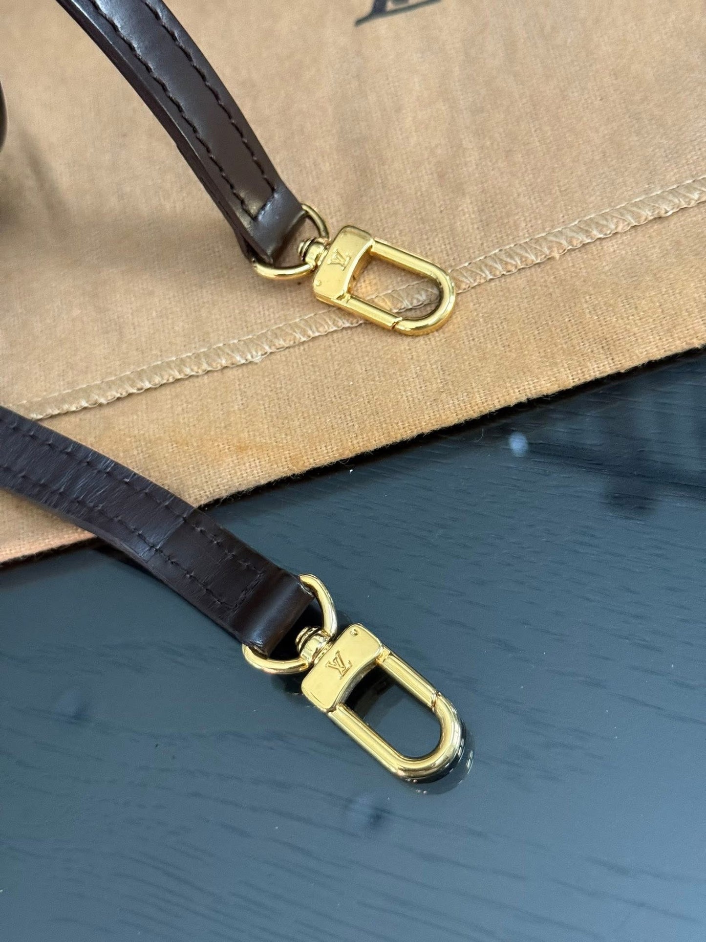 Eva Clutch in DE with Original Strap, Dustbag,Insert Organizer, Box and Paper bag 🗓️ Year: 2011