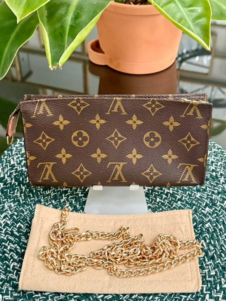 Bucket Pouch GM with insert and Non branded Chain Crossbody 🌸🌺