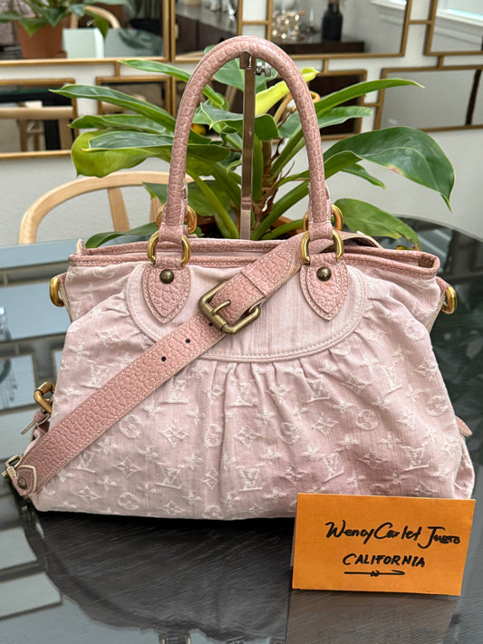 Denim Neo Cabby MM in Rose Pink 🗓️ Year: 2009