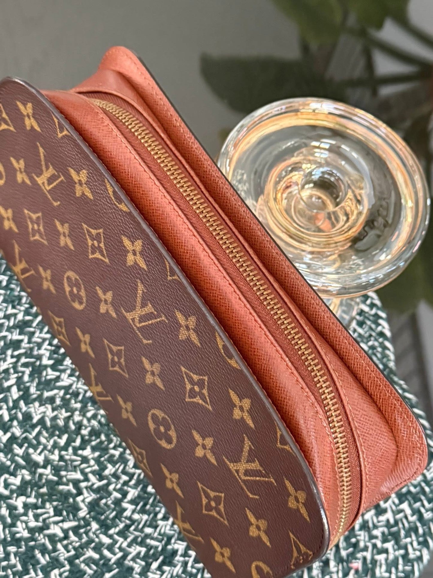 Orsay Clutch 🗓️ Year: 2002