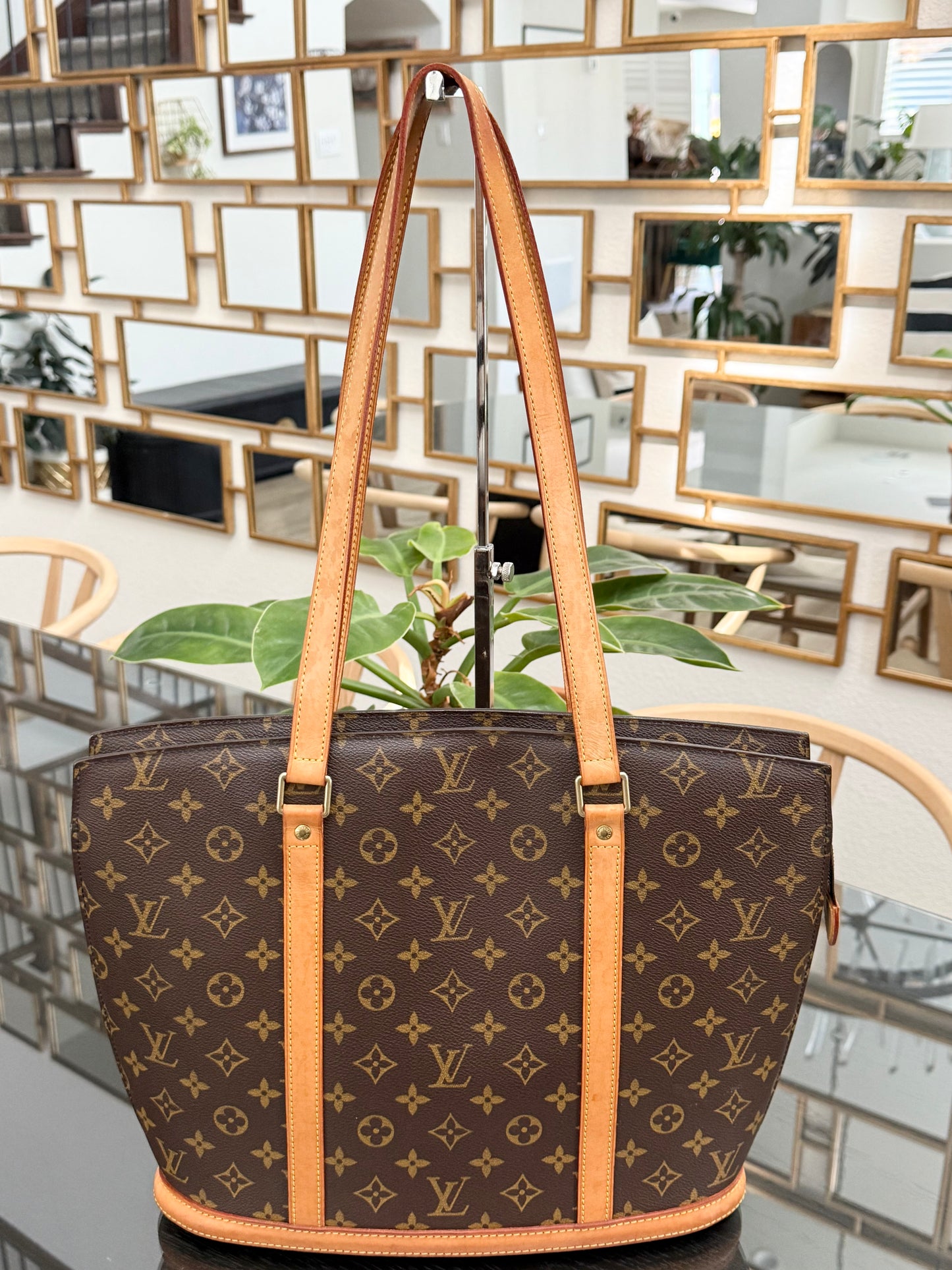 Babylone -🗓️ Year: 2004