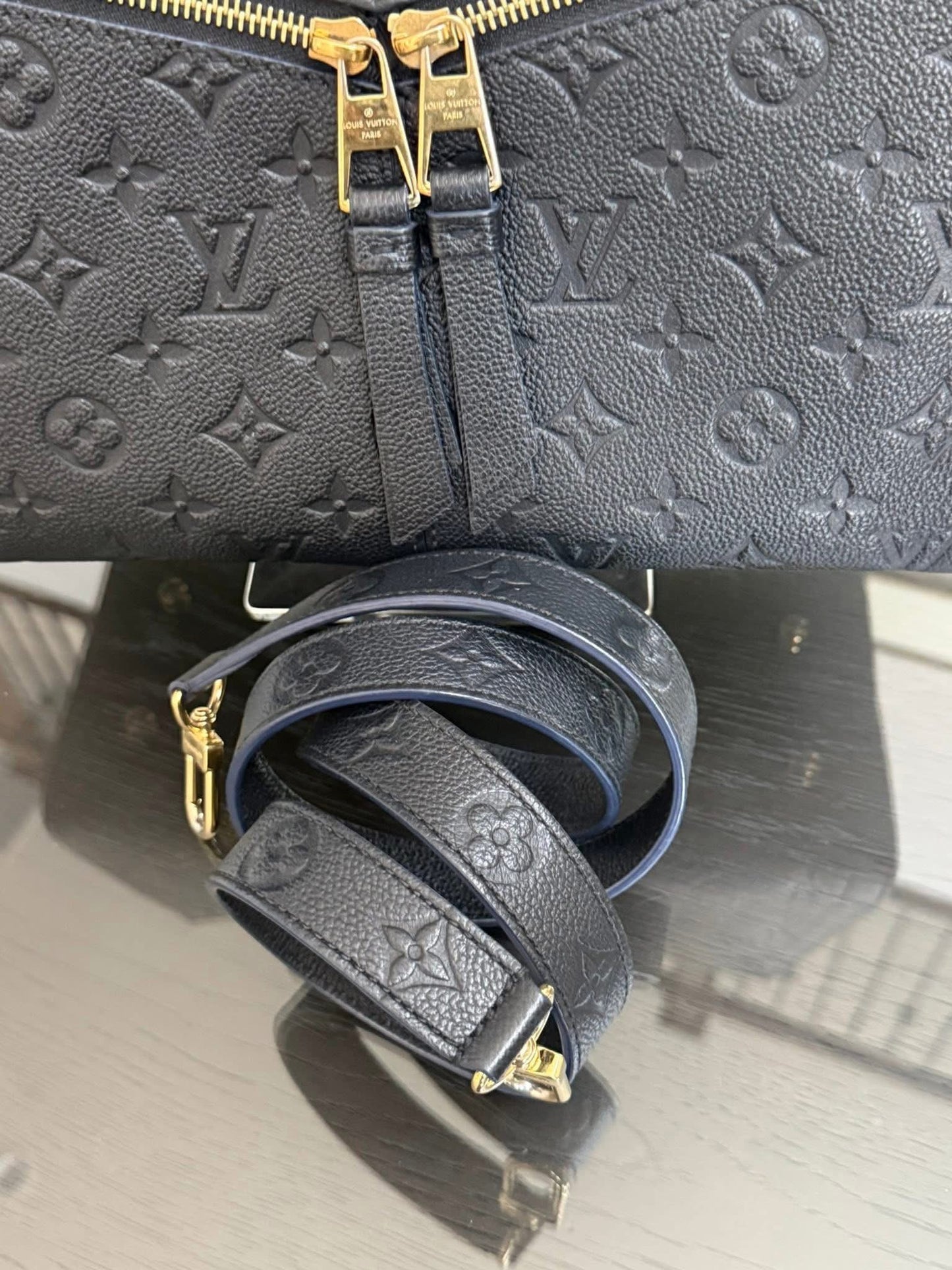 Sully PM Empreinte Noir with Original Strap and Dustbag 📅 Year: 2019