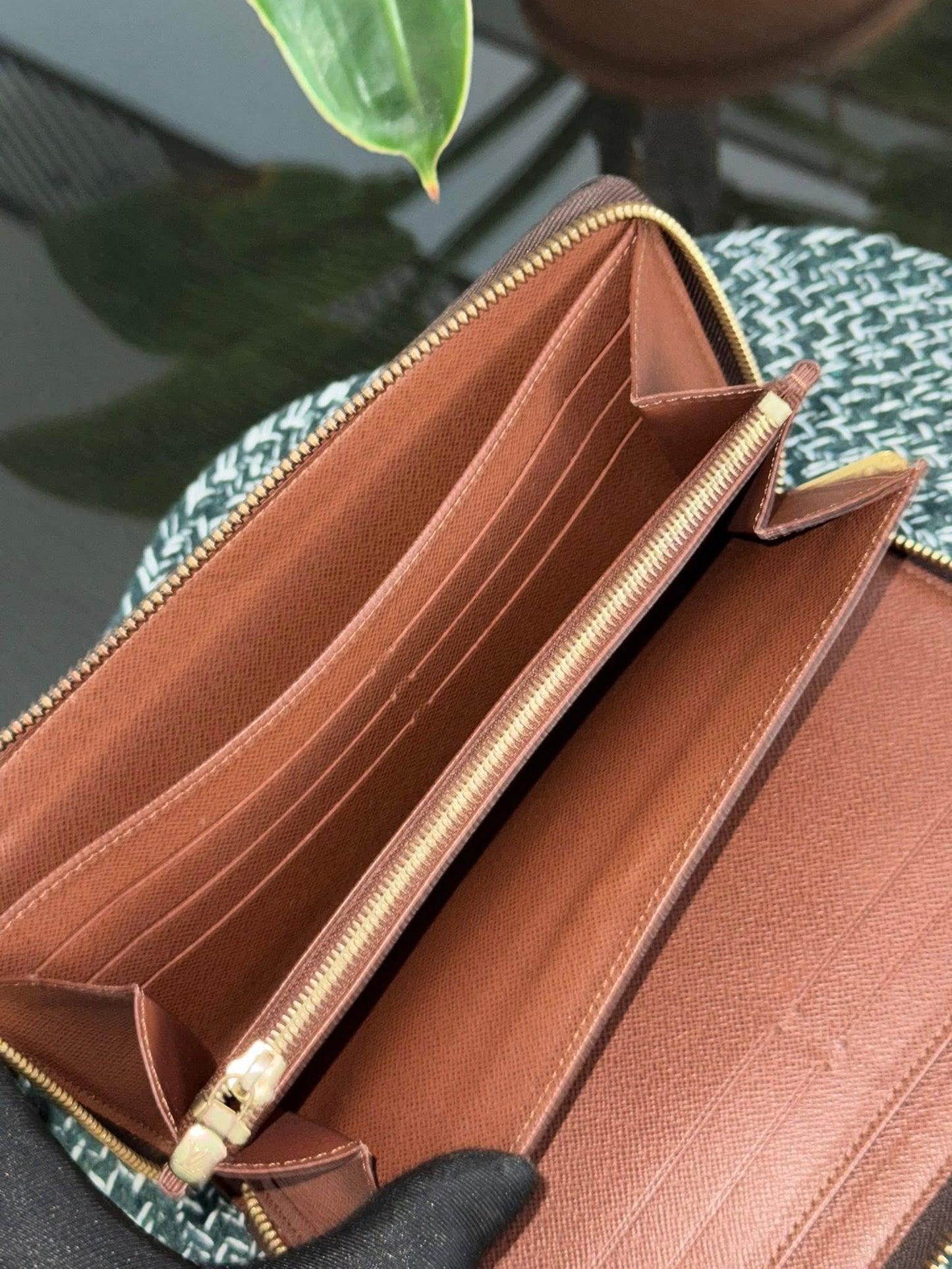 Monogram Zippy Wallet Organizer (Newer Model) 🗓️ Year: 2020