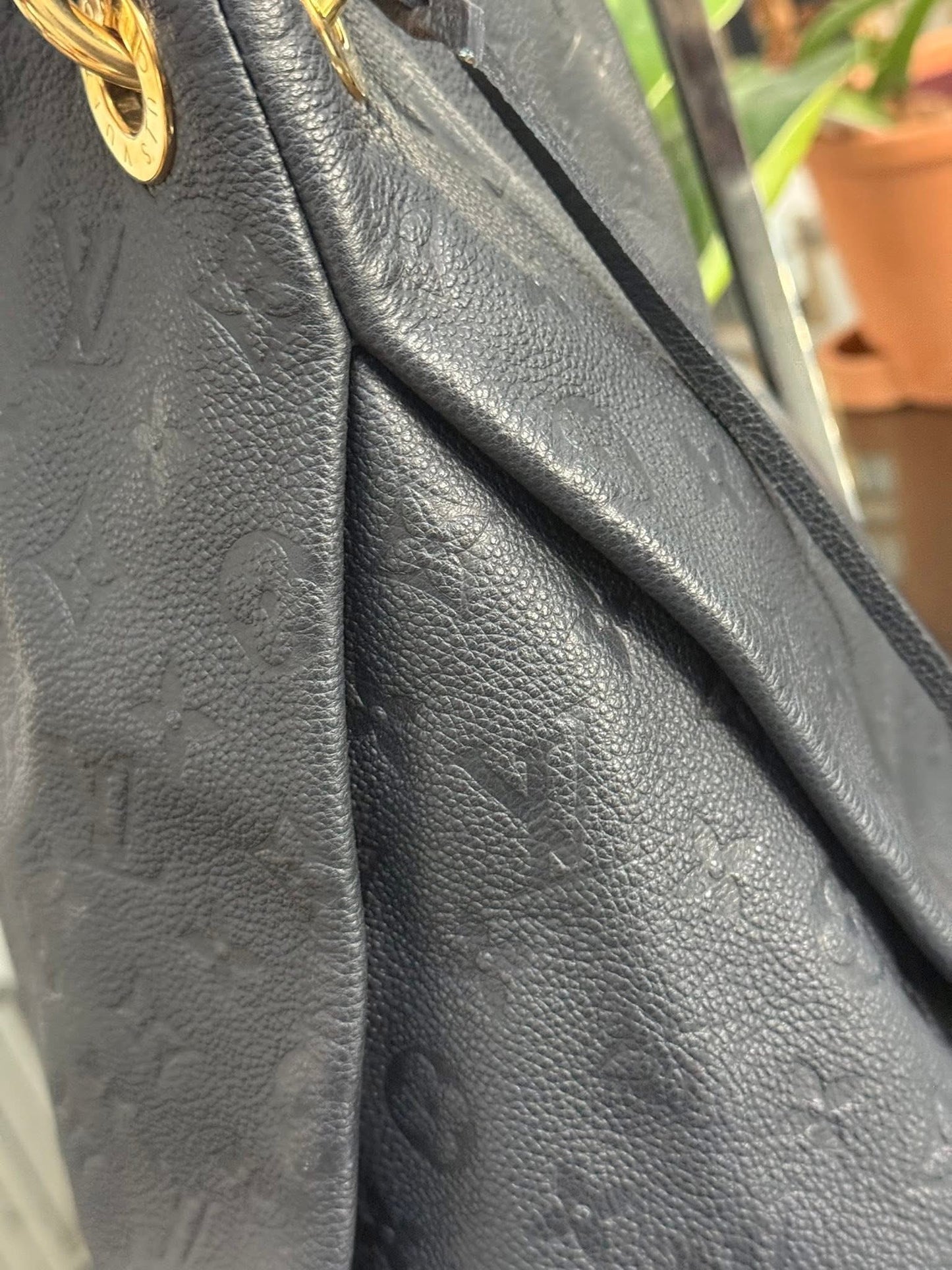 Artsy MM Empriente in Black/ Dark Blue with Dustbag and Insert Organizer 📅 Year: 2012