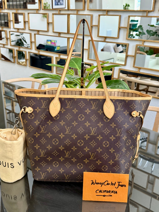 Neverfull MM in Monogram with Dustbag 🗓️ Year: 2007