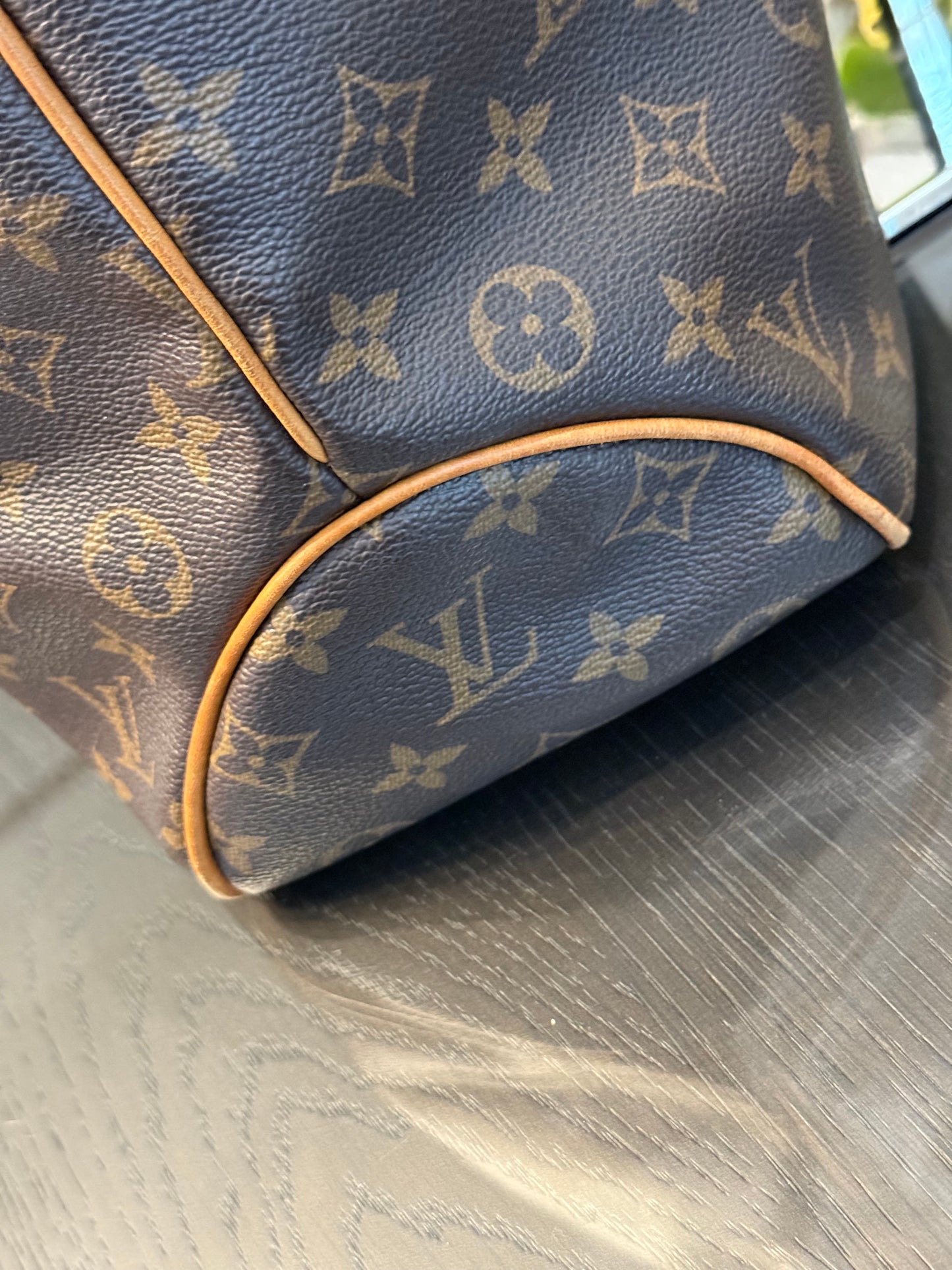 Delightful PM with Dustbag 📅 Year: 2012