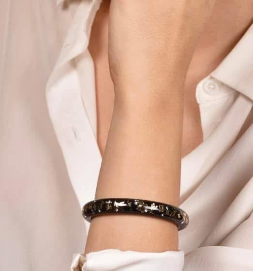 Inclusion Bangle Bracelet with Dustbag and Box -Year 2011