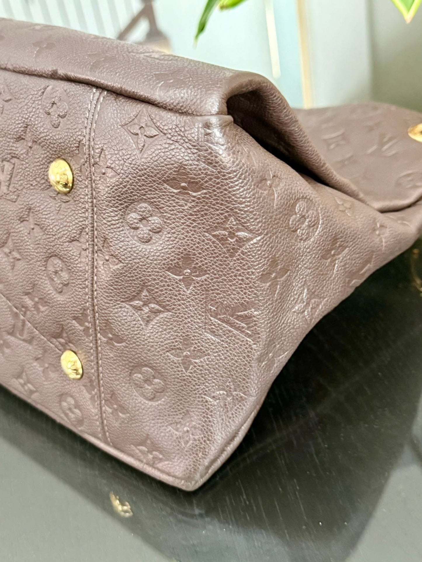 Artsy MM Empriente in Taupe Glaze with Dustbag and Insert Organizer 📅 Year: 2012