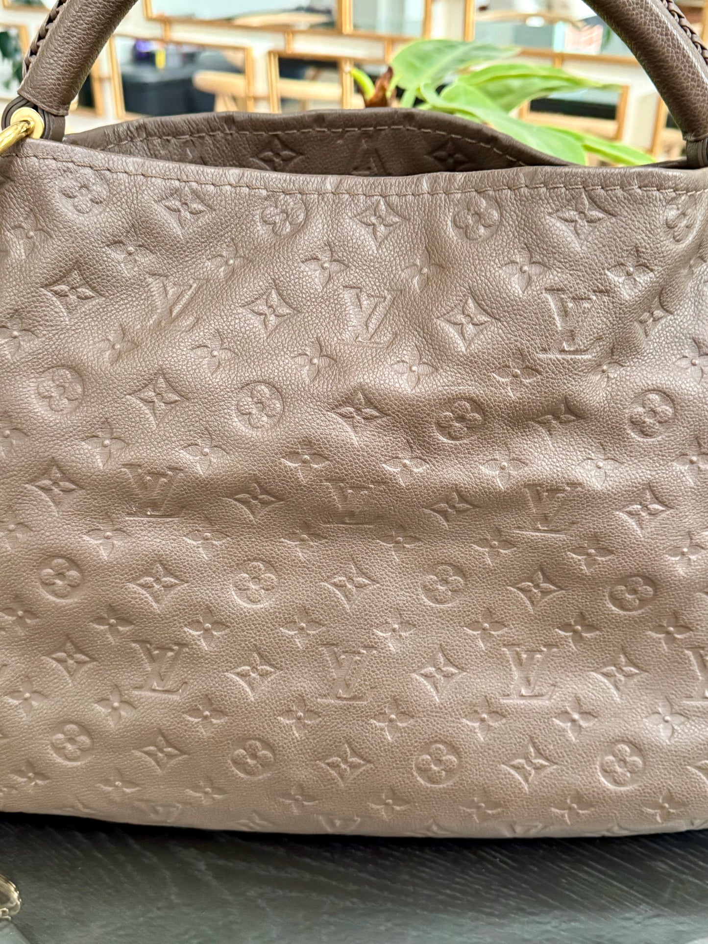 Artsy MM Empriente Ombre with Dustbag and Insert Organizer 📅 Year: 2011