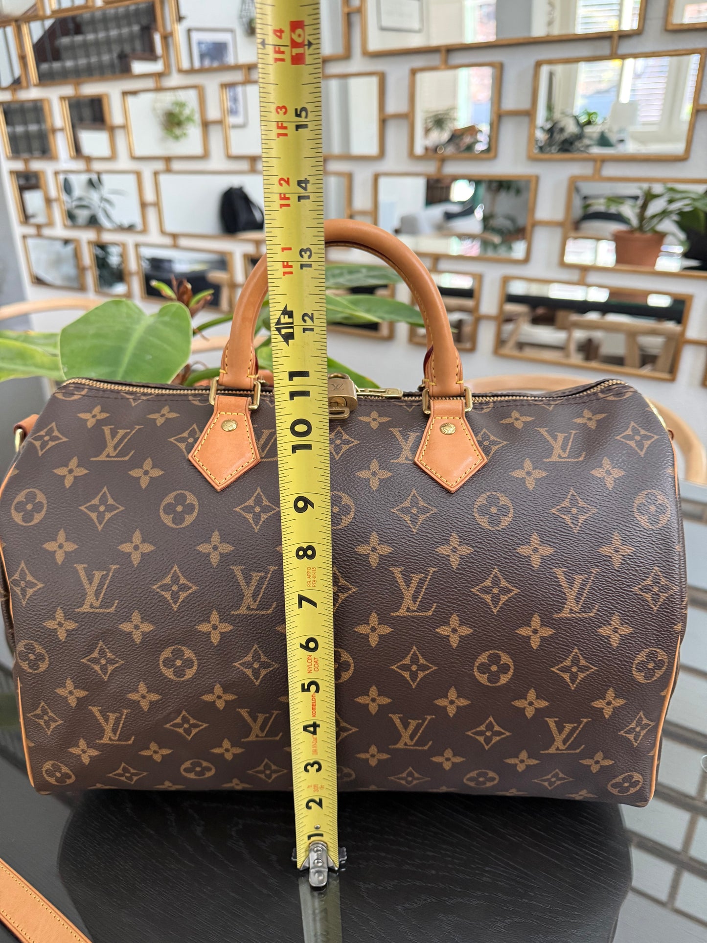 Speedy 35 Bandoulier with lock 🔐 key, Dustbag and Insert Organizer -🗓️ Year: 2015