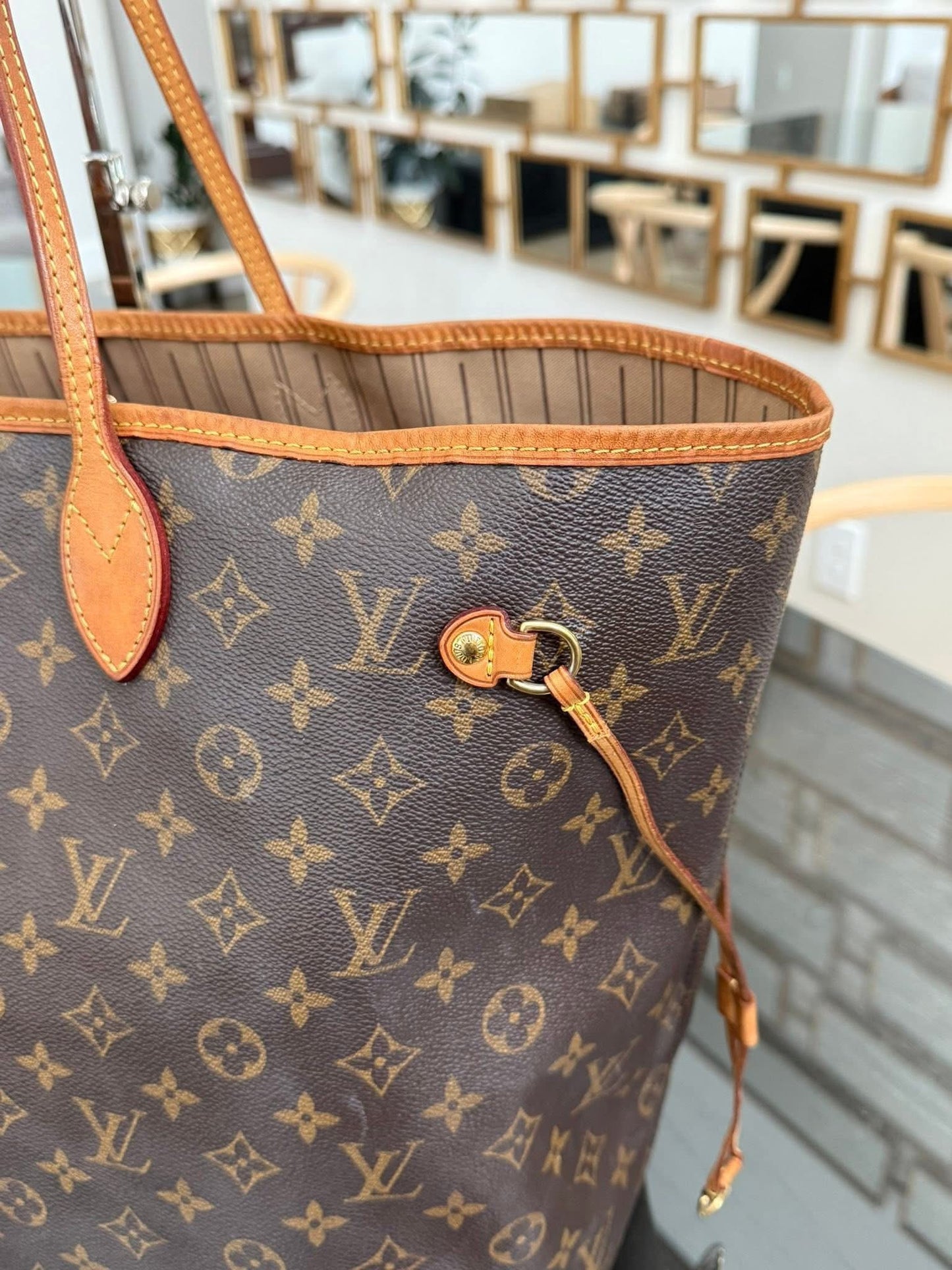 Neverfull GM with Dustbag and Insert Organizer 🗓️ Year: 2008