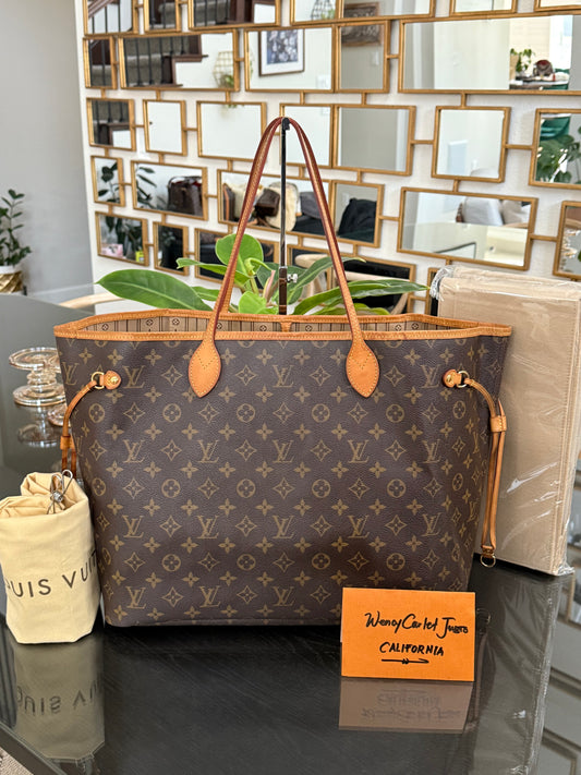 Neverfull GM with Dustbag and Insert Organizer 📅 Year: 2012
