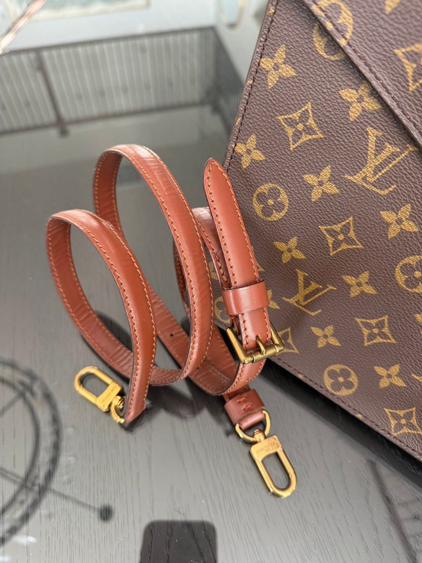 Porte Document / Laptop Vintage Bag with Key 🔑 and Crossbody Strap 🗓️ Year 1990