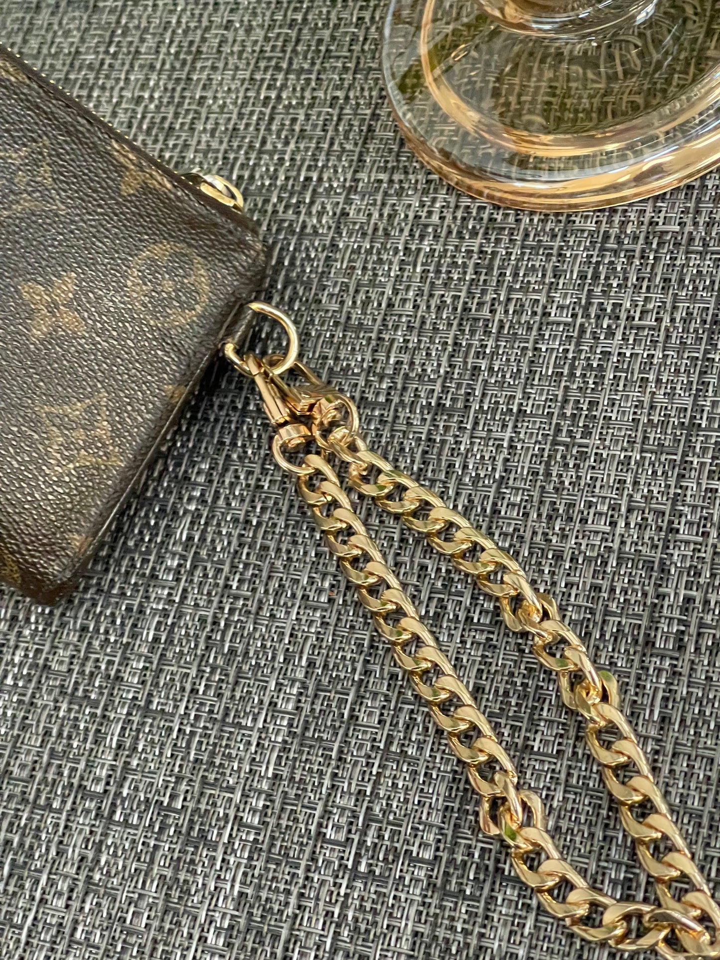 Monogram Astrid Wallet w/ generic wrist strap - 📅 Year: 2008