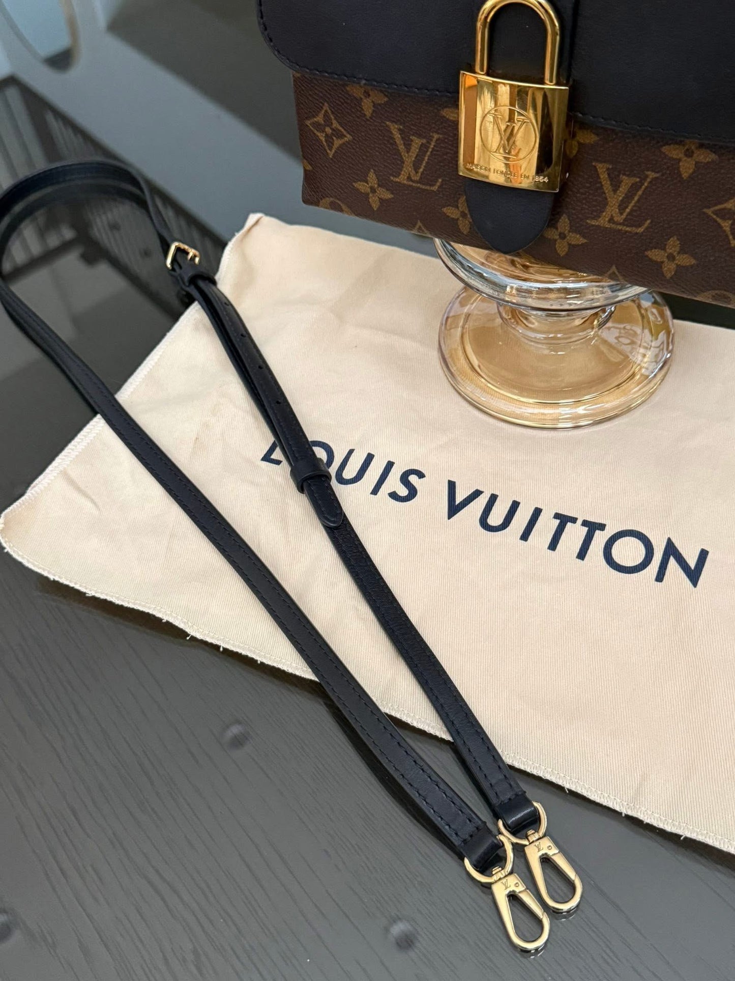Locky BB Monogram Noir with Original Strap, Dustbag, Box and Paper bag - 📅 Year: 2019